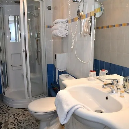 Hotel Le Renaissance